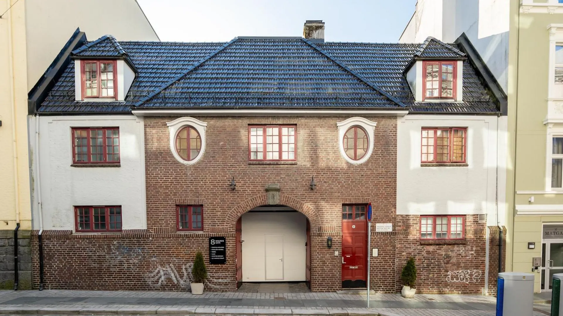 Dinbnb Apartments I Experience Bergen I 650M To Bryggen I Shared Patio