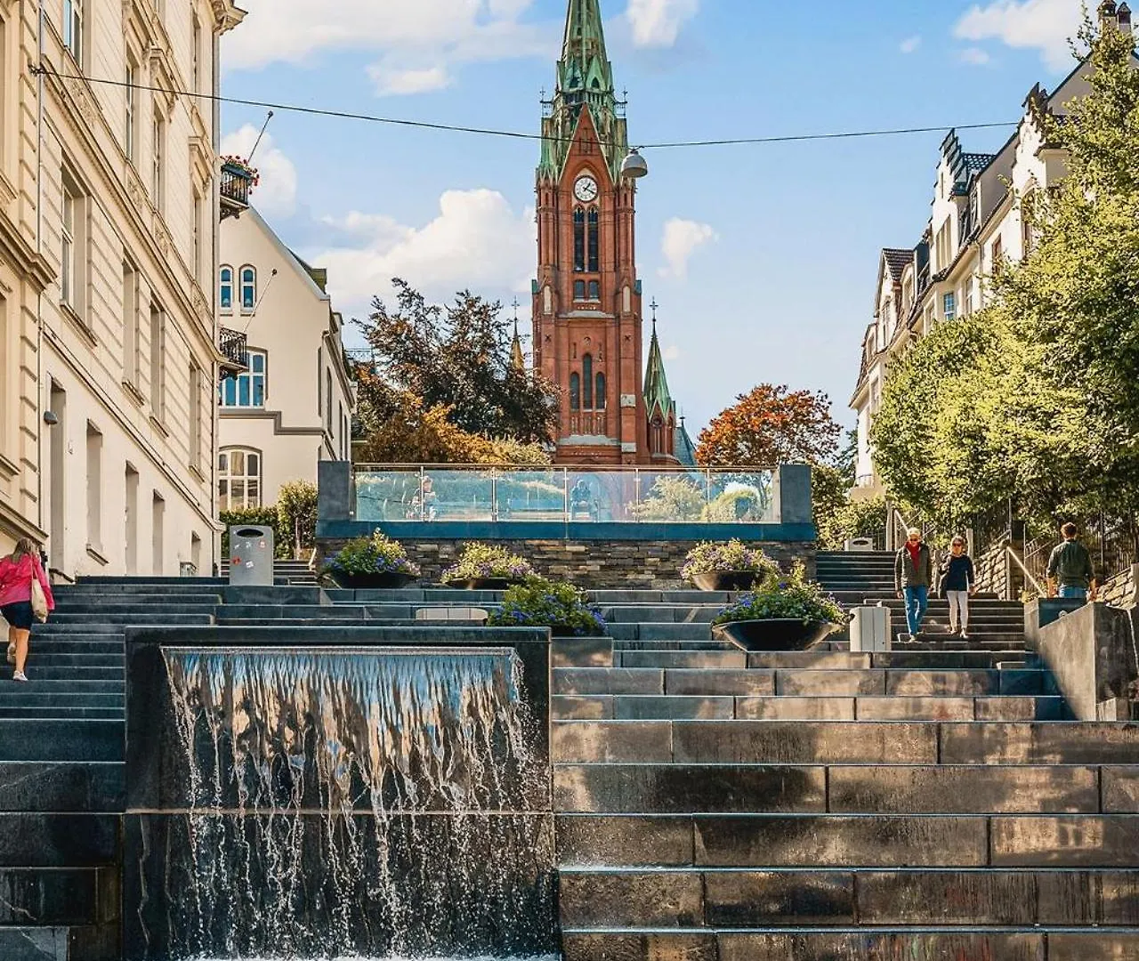 Dinbnb Apartments I Experience Bergen I 650M To Bryggen I Shared Patio